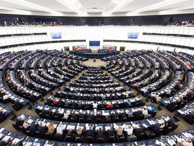 ЗМІ: Європарламент не запустить 7 статтю Договору про ЄС щодо Польщі