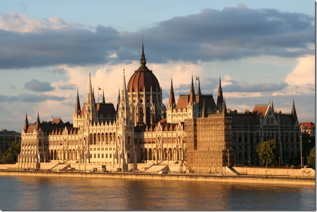 Будапешт підтримуватиме Варшаву
