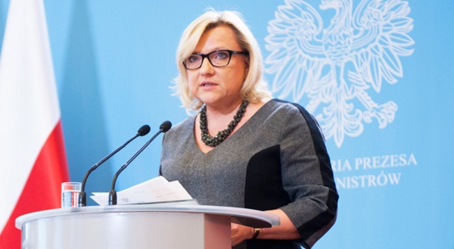 Польська міністр: У Польщі може бути вже понад 2 млн українців