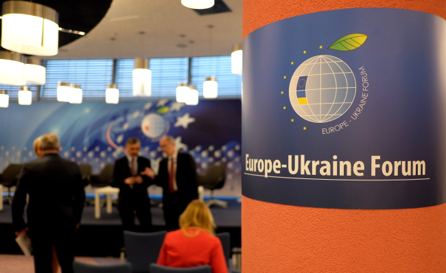 Експерт: Україна не може впоратися з посткомуністичним олігархатом