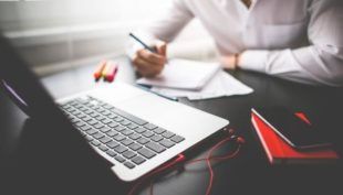 Легальне працевлаштування українців в Польщі призведе до швидкої євроінтеграції України