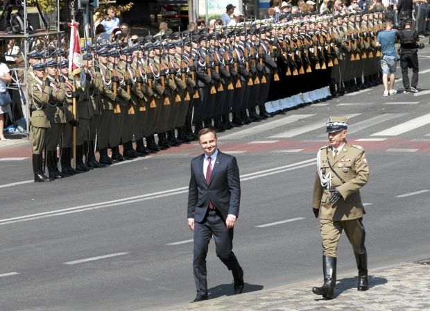 До дня польської армії у Варшаві пройде військовий парад (маршрут)