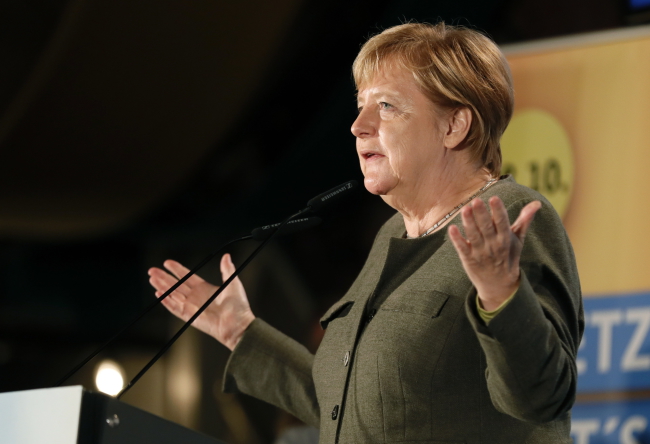 ЗМІ: Анґела Меркель готова підтримати побудову СПГ-терміналу в Німеччині
