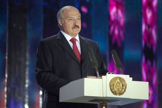 Лукашенко заявив, що Білорусь проти бази Росії на своїй території