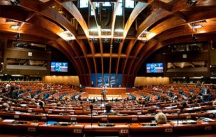 ПАСЕ изменила внутренние правила, лишив украинцев мест в комитетах ПАСЕ изменила внутренние правила, лишив украинцев мест в комитетах