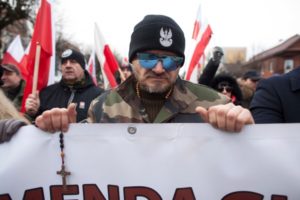 Переписування історії у Польщі, або Як відбілюють вбивць мирного населення Переписування історії у Польщі, або Як відбілюють вбивць мирного населення