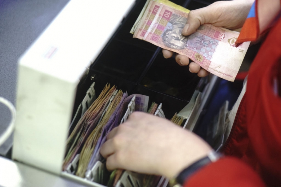 Банки запаслися рекордним обсягом готівки після рішення суду щодо Приватбанку, – експерт