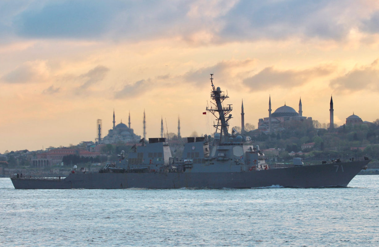 Ракетний есмінець США увійшов в Чорне море