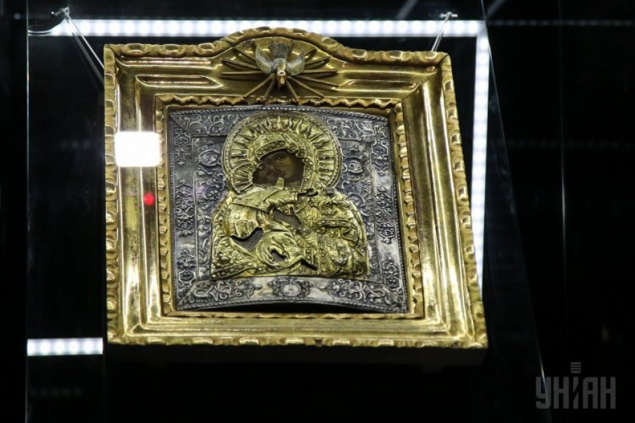 У київському музеї виставили повернуту в Україну реліквію родини гетьмана Скоропадського