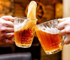 Найдорожче пиво світу: польський студент викинув пляшку, а заплатить за це 33 тисячі!