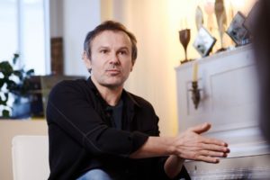 «Я тоді не я буду»: Вакарчук хоче і керувати партією, і співати