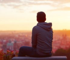 Самотність може викликати психічні захворювання