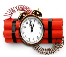 У 28-и школах Нижньої Сілезії були фальшиві замінування в день здачі матури У 28-и школах Нижньої Сілезії були фальшиві замінування в день здачі матури