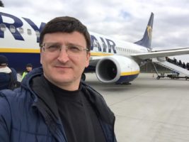 Влада повинна робити кроки, щоб захистити українців, які працюють за кордоном