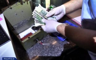 Викрили злочинну групу з надання ескорт-послуг