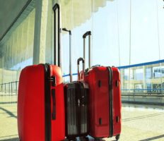 Українець у вроцлавському аеропорту заявив, що має бомбу