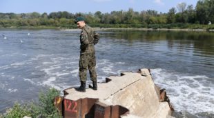 У Варшаві створять тимчасову систему відведення нечистот У Варшаві створять тимчасову систему відведення нечистот