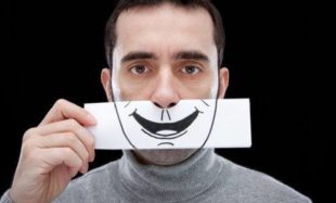 «Брешуть собачки, кошки і ти трошки» - пригадалася стара дитяча приказка після прочитання допису бюро Веритас