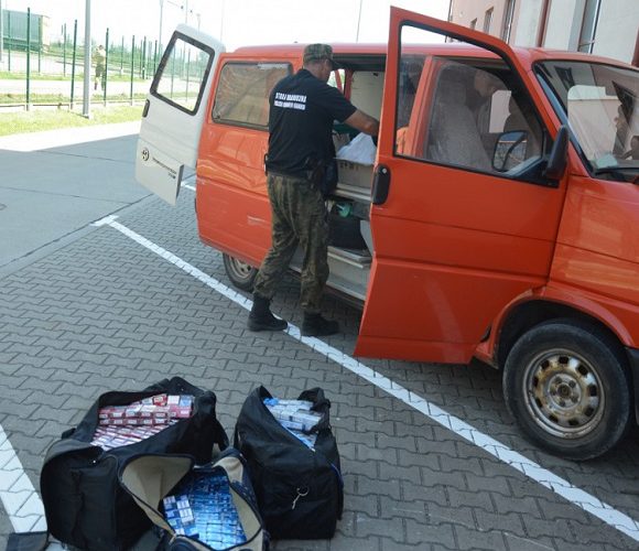 В Гребенному затримали українця, котрий 7 разів змінював паспортні дані