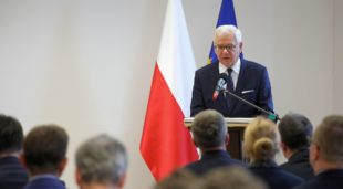 Польща пропонує навчати українських дипломатів, посадовців і політиків Польща пропонує навчати українських дипломатів, посадовців і політиків