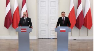 До Варшави приїхав президент Латвії