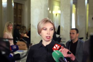 Сьогодні Прем`єр презентуватиме Програму дій Уряду