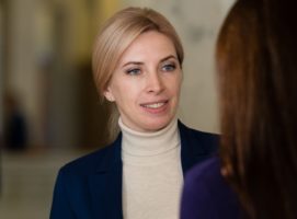 Пресс-марафон Зеленского. Разведение войск