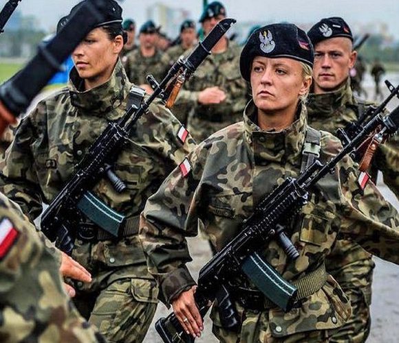 У Нижній Сілезії посеред ночі 1,5 тис. осіб викликали до війська
