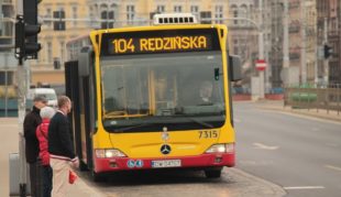 У Польщі п’яний українець без прав перевозив пасажирів міським автобусом