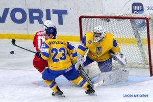 Україна обіграла Польщу на молодіжному ЧС з хокею
