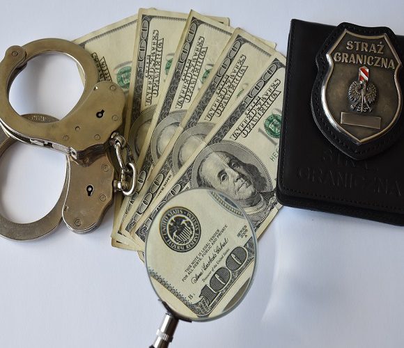 Фальшиві гроші: за підробку українцю загрожує 3 роки ув’язнення