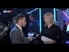 Коментар з Backstage