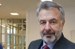 Pomimo braku nowych ukraińskich władz