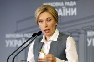 Дуже сподіваюся, що ми невдовзі почуємо відповіді, а потім і побачимо винних на лаві підсудних