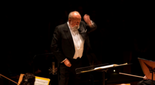 Помер композитор Кшиштоф Пендерецький