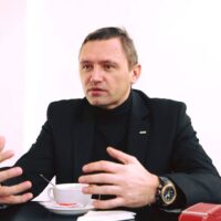 Каюсь. Я підписаний на дописи Держспецзв’язку у ФБ. І на дописи міні-цифри також підписаний, є такий гріх