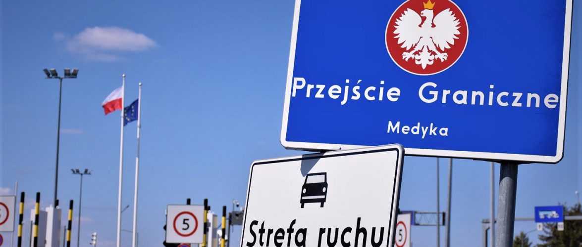 На кордоні з Польщею відкрили піший пункт пропуску
