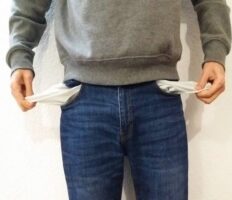 В квітні у Польщі зріс рівень безробіття: мільйон поляків втратили роботу