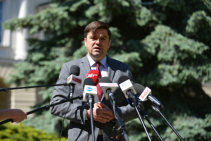 Невдовзі буде рішення про скринінг стосовно COVID-19