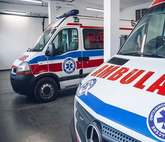 В Польщі 18-річний юнак, заражений коронавірусом, вискочив з вікна лікарні і розбився насмерть