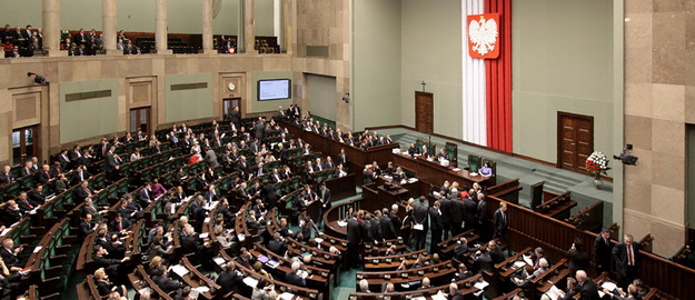 Сейм Польши отклонил вотум недоверия вице-премьеру за организацию выборов