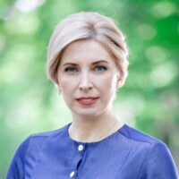 Не треба стравлювати українців між собою!