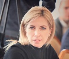 Помилки та слабкість- це різні речі