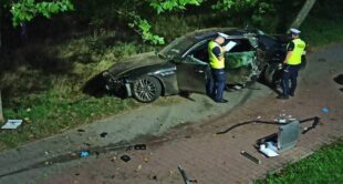 Українець розбив Maserati у Польщі (фото)