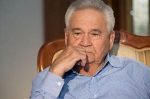 Витольд Фокин освобожден от исполнения обязанностей первого заместителя главы делегации Украины в Трехсторонней контактной группе Витольд Фокин освобожден от исполнения обязанностей первого заместителя главы делегации Украины в Трехсторонней контактной группе