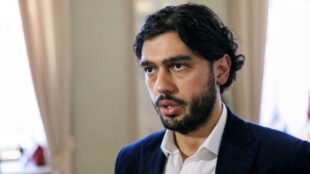 Лерос відповів Зеленському на "мікроба": Ви своїми бактеріями заразили країну