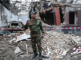 Генпрокурор Азербайджану просить Україну не допустити виїзду етнічних вірмен добровольцями у Карабах Генпрокурор Азербайджану просить Україну не допустити виїзду етнічних вірмен добровольцями у Карабах