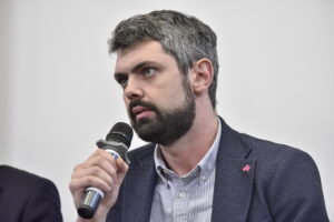 Україна висунула умови Польщі для видачі дозволів на ексгумації