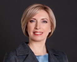 Питання не в прізвищі, а в підході