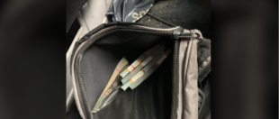 85 тисяч доларів у сумці: так українець намагався перетнути польський кордон (фото) 85 тисяч доларів у сумці: так українець намагався перетнути польський кордон (фото)